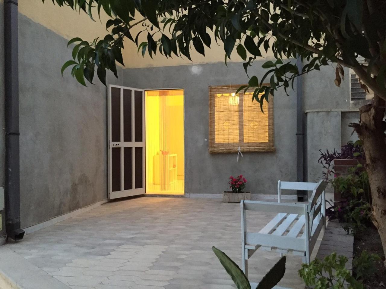 Noto Holiday Bagian luar foto